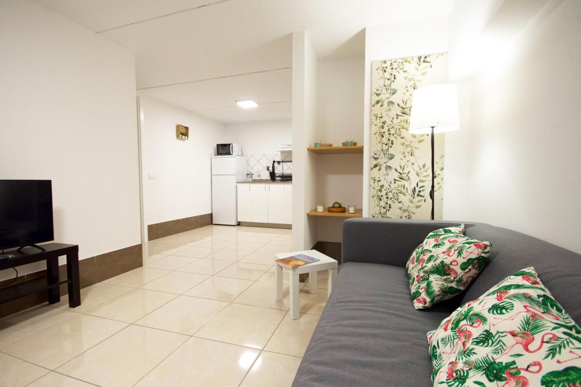 Apartamentos A 10 Minutos Del Aeropuerto Carrizal Exteriér fotografie