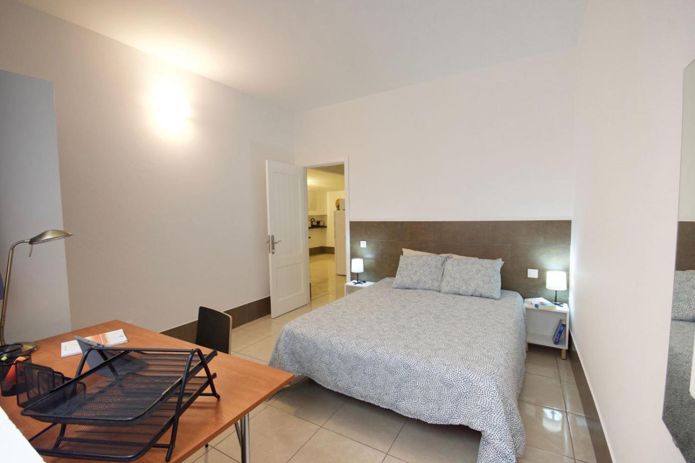 Apartamentos A 10 Minutos Del Aeropuerto Carrizal Pokoj fotografie