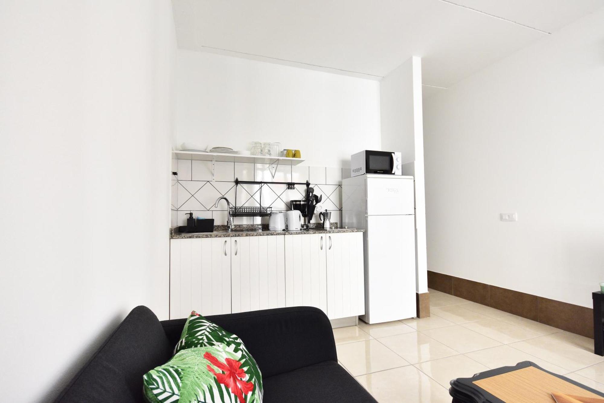 Apartamentos A 10 Minutos Del Aeropuerto Carrizal Pokoj fotografie
